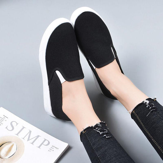 Nurse Shoes Flat Non-slip Casual Shoes Lightweight and Comfortable Soft-soled Canvas Shoes Men and Women Can Wear Nurse Shoes