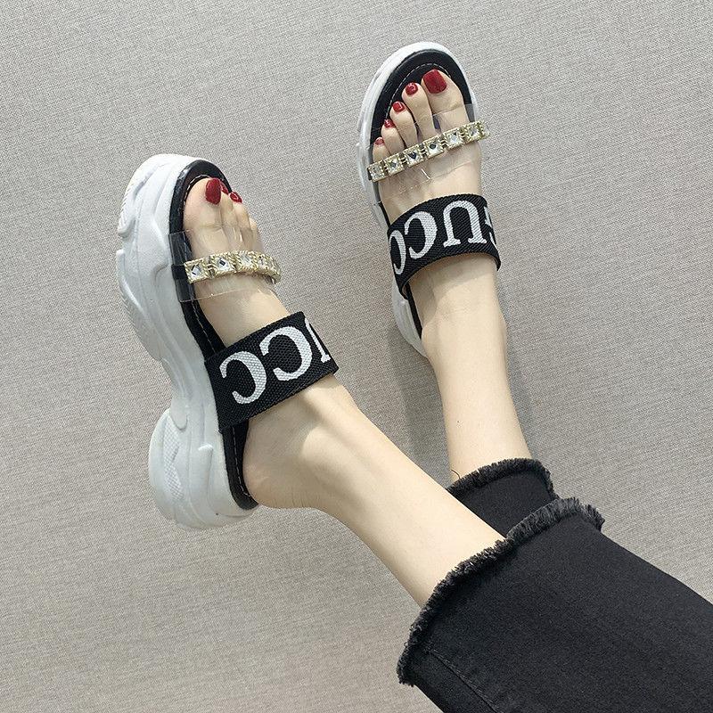 Beach Shoes and Slippers Women's All-match Thick-soled Heelless Sandals and Slippers Women's High-heeled Rhinestone Sandals