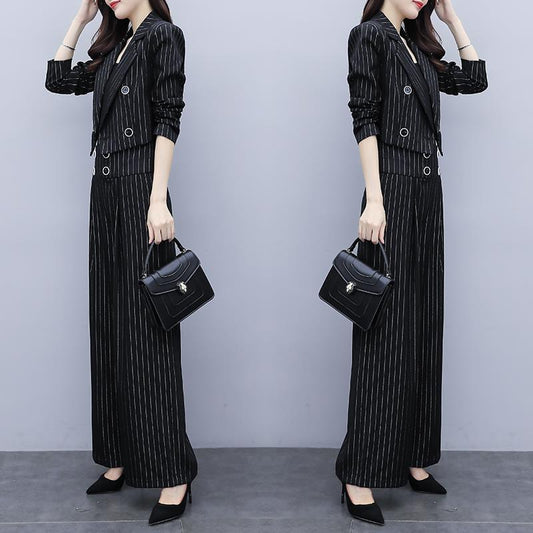 Casual Suit Female Ladies Temperament Suit Striped Short Jacket + Wide-leg Pants Two-piece Suit Is Thin and Tall. Ladies Work Suit Is Elegant