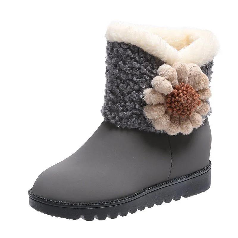 Thickened Snow Boots Women's Short Boots Winter Plus Velvet Flat-bottomed Warm Cotton Shoes Thick-soled Women's Shoes