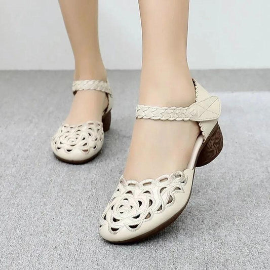 Women's Summer Retro Sandals Ethnic Style Chunky Heel Soft Sole Hollow Sandals Elegant Floral Velcro Sandals Leather Sandals Mid Heel Casual Sandals