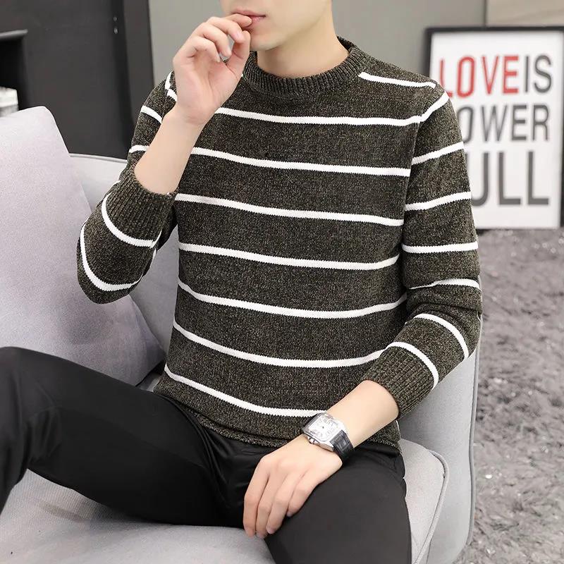 Sweater Men's Round Neck Korean Fashion Loose Chenille Sweater Warm and Comfortable Sweater