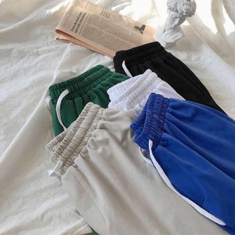 Sports Quick-drying Shorts Running Fitness Yoga Indoor and Outdoor Men and Women Loose and Comfortable Trend Quarter Shorts
