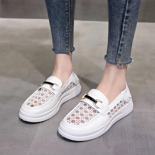 Women's Casual Flat White Shoes All-match Thin Section Breathable Loafers Women's Hollow Leather Shoes Comfortable and Breathable