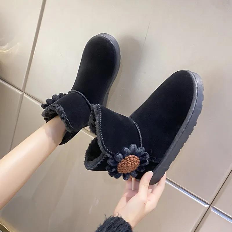 Autumn and Winter Snow Boots Women's Waterproof Cotton Boots Rubber and Velvet Warm and Non-slip Short Boots