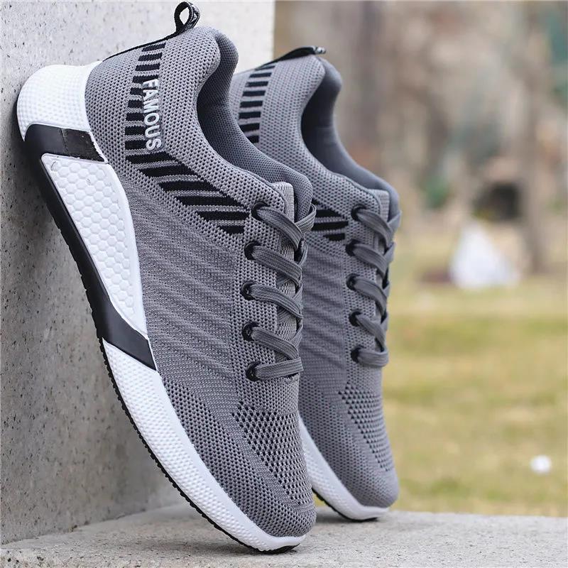 Spring and Summer Men's Sports Shoes Breathable Casual Running Shoes