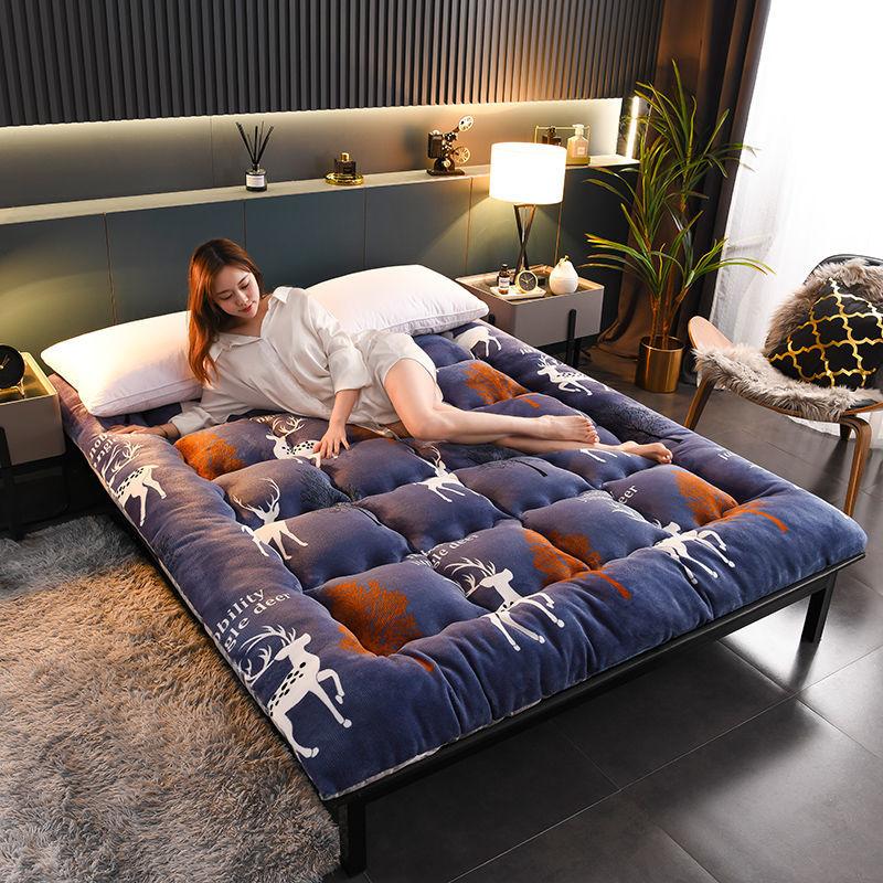 Lamb Velvet Mattress Pad Thickening Plus Velvet Warmth Non-slip Folding Dormitory Mattress Household Sleeping Pad Quilt