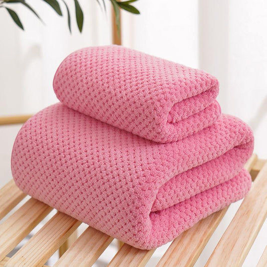 Coral Fleece Is Skin-friendly Softer and Larger Towel Bath Towels Are More Absorbent Than Pure Cotton No Fading No Hair Loss Bathing for Adults