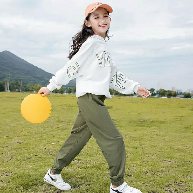 Girls Sweater Set Hooded Pullover Long Sleeve Sweater Casual Loose Pants Two Piece Set Spring and Autumn Children Sports Two Piece Set