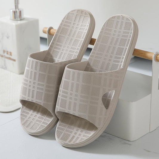 PVC Mesh Sandals and Slippers Tread Soft Bottom Men and Women Slippers Couple Bathroom Non-slip Wear-resistant Sandals and Slippers