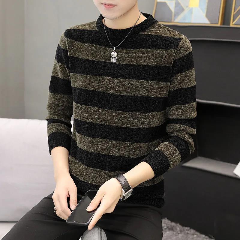 Winter Men's Round Neck Sweater Striped Base Knit Sweater Warm and Comfortable Sweater