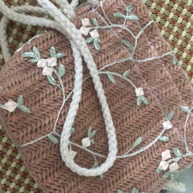 Lace Women's Straw Woven Bucket Bag Cute Summer Student Travel Vacation Beach Bag Shoulder Messenger Bag
