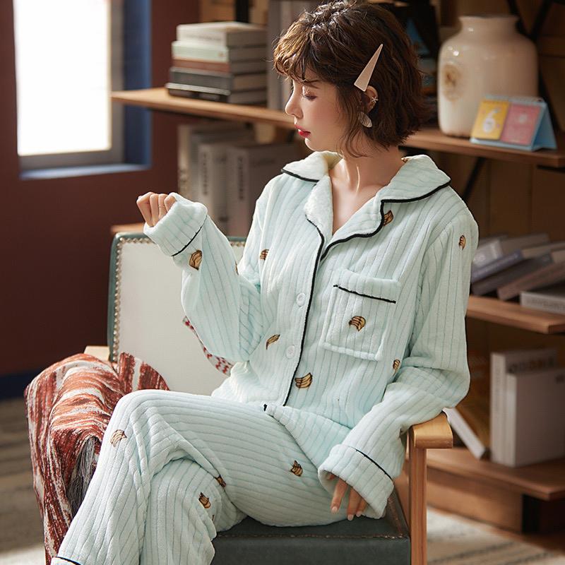 Winter Pajamas for Women Velvet Pyjamas Set Coral Fleece Sleepwear Suit Flannel Warm Home Wear Casual Loose Thick Nightwear Long Sleeve Tops Pants
