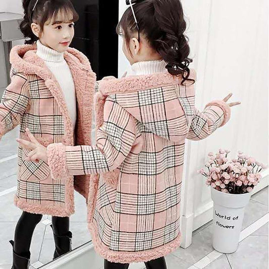 Girls' Jacket Autumn and Winter Korean Children's Clothing Thickened Plus Velvet Plaid Coat Mid-length Warm and Windproof Top