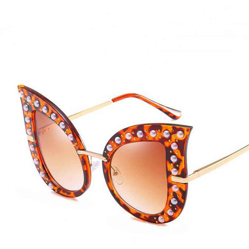 WTEMPO , Personality New Rhinestone Cat Eye Sunglasses Women Trend Fashion Rivet Big Frame Women Cat