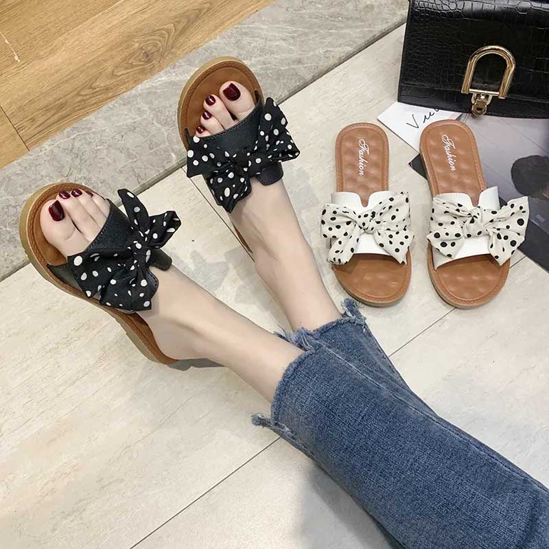 Sandals and Slippers Women's Summer Outdoor Wear Household Thick Bottom Non-slip Wear-resistant Beach Sandals One-word Slippers