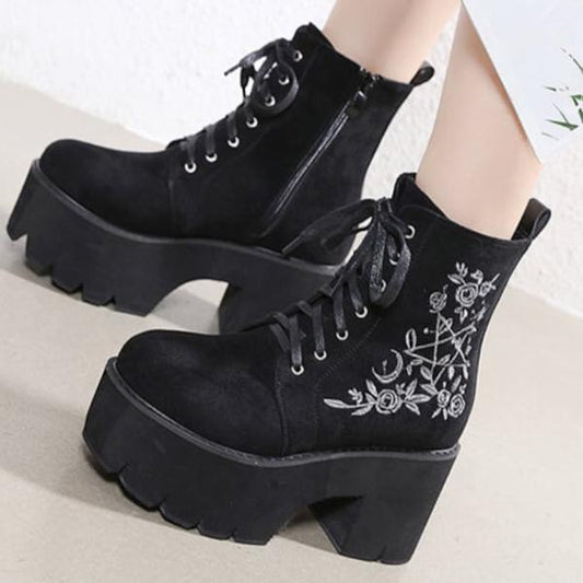 Gothic Boots Women - Goth Black Shoes - Gothic Punk Platform Shoes - Lace Up Back Zipper Boots - Witch Pentagram Moon Embroidery Design