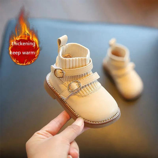 Girls' Shoes Autumn and Winter New Soft Soled Small Leather Shoes Girls' Boots Plush Women's Treasure Short Boots