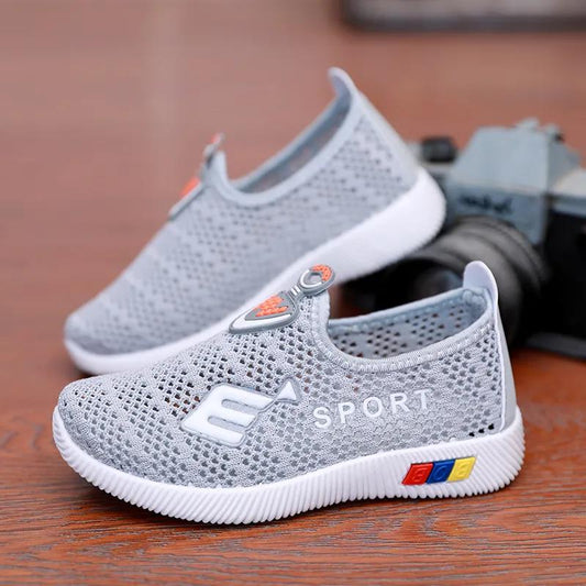 Children's Summer Light Shoes Big Boys and Girls Anti-slip Mesh Casual Shoes Soft Sole Flat Hollow Out Sport Shoes