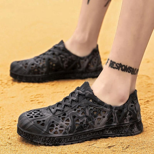 Men's Sandals Summer Soft-soled Student Non-slip Beach Shoes Thick-soled Camouflage Hole Shoes One-piece Plastic Sandals