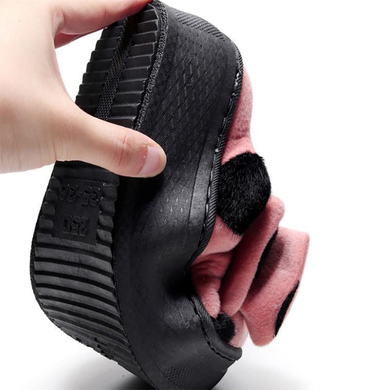 Warm Cotton Slippers Autumn and Winter Fashion Trend Flat Shoes Suitable for Indoor Leisure