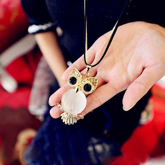 Green Eye Owl Necklace Decorative Long Necklace Sweater Chain New Year Gift
