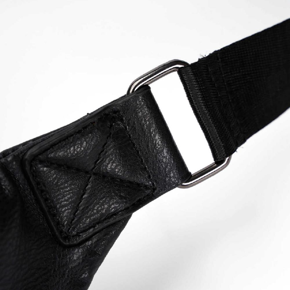Waist Bag Men Black with Headphones Hole Chest Bag Phone Bag Outdoor Sports Shoulder Bag