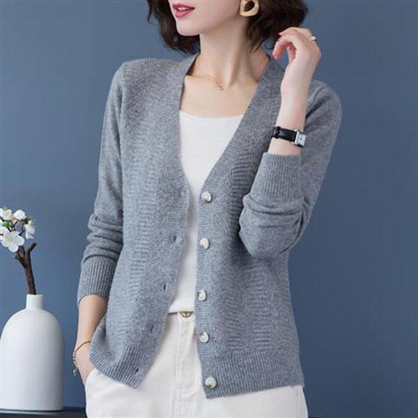 Spring and Autumn Short Solid Color Coat Knitted Cardigan Loose Sweater Fashion Simple Female Top