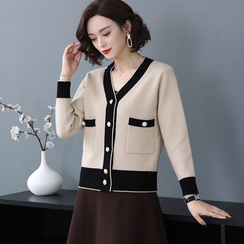 Spring and Autumn Tide Sweater February and August Jacket Women Loose Knit Cardigan Short