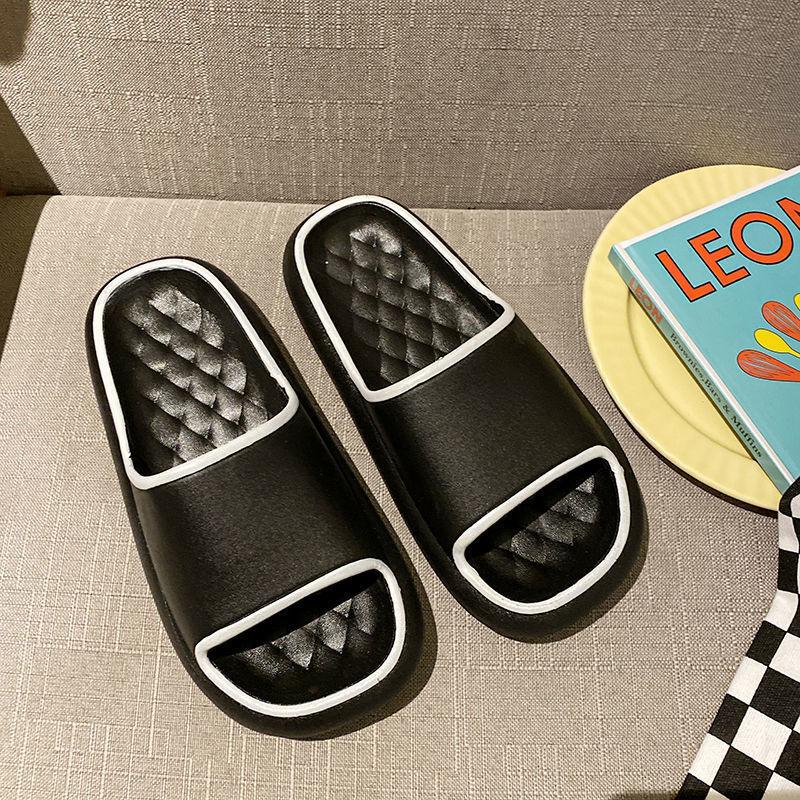 Couple Stepping on Shit Feeling Slippers Female Summer Indoor and Outdoor Wear Household Bathroom Bath Non-slip Deodorant Thick Bottom Sandals Male