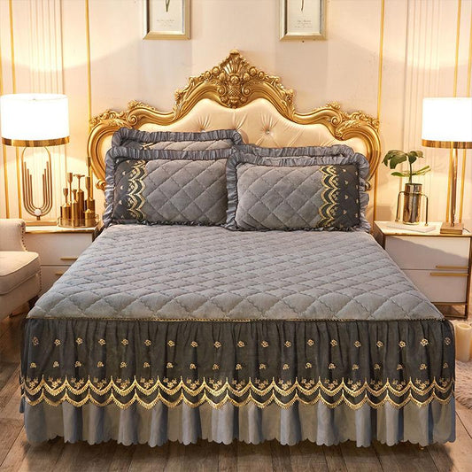 3pcs/set High-grade Crystal Velvet Bed Skirt Pillowcases Three-piece Anti-skid Warm Bedspread Thickened Bedding