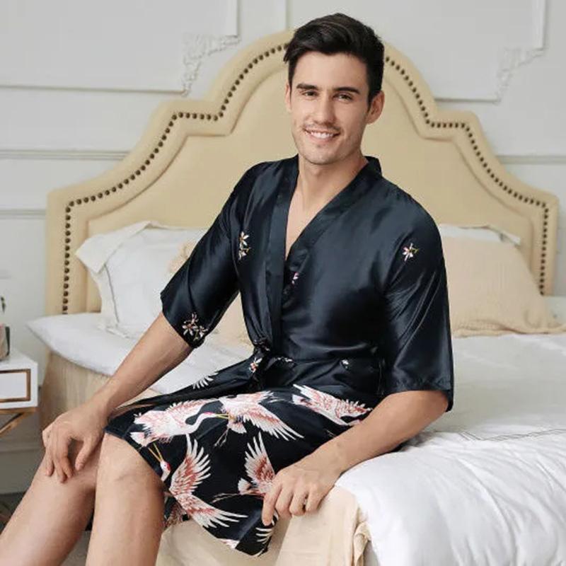Summer Men's Thin Ice Silk Short-sleeved Nightgown Men's Plus Size Bathrobe Men's Simulation Silk Kimono Home Service