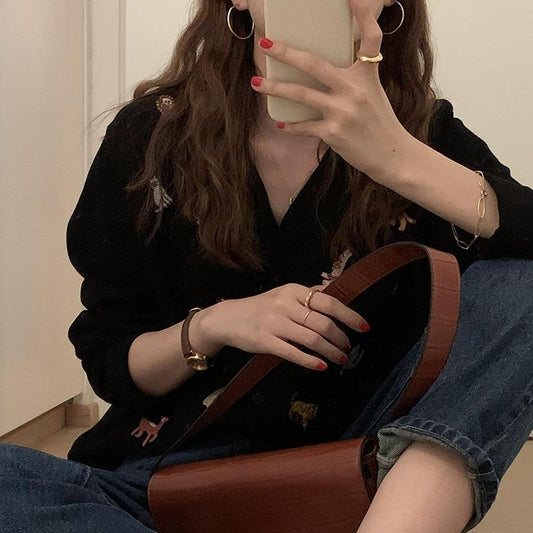 Black Embroidered Knitted Cardigan Women Autumn Long-sleeved Korean Casual Fashion Loose V-neck Pullover Sweater