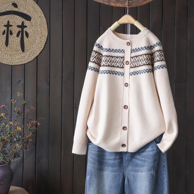 National Style Raglan Sleeve Knit Cardigan Jacquard Sweater Spring and Autumn Retro Lazy Style V-neck Long-sleeved Warm Sweater Jacket