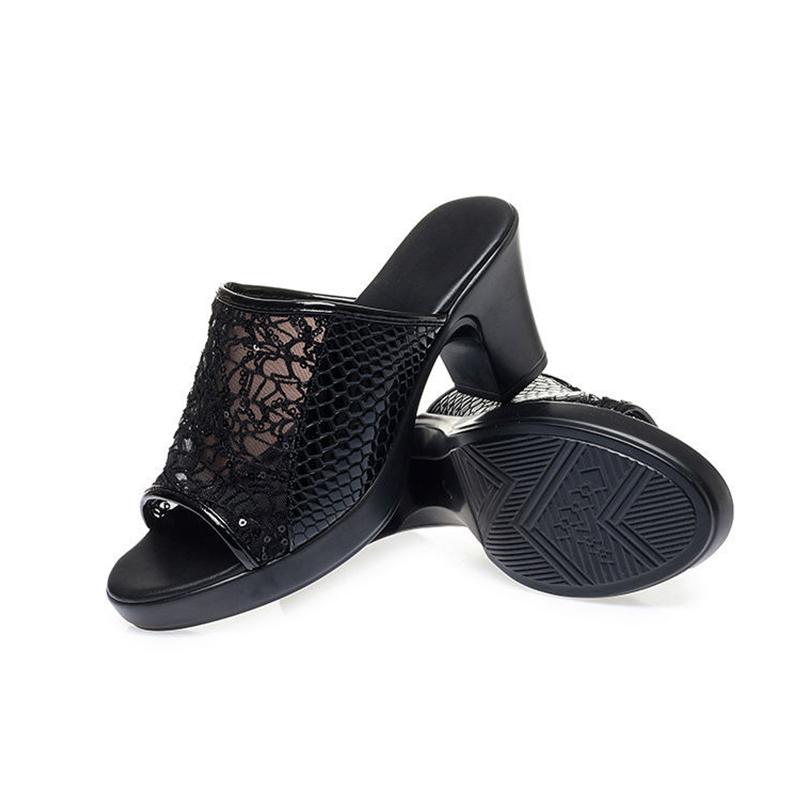 Summer Waterproof Platform Non-slip Thick Heel Sandals Middle-aged Mother Shoes Women's Breathable Mesh Sandals Flip Flops