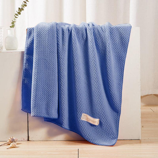 Oversized Bath Towels for Adult Men and Women Are More Absorbent Than Cotton Towels and The Fabric Is Softer and Cute