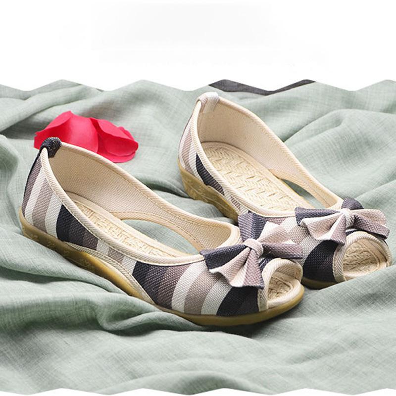 Old Beijing Cloth Shoes Women Embroidered Mother Shoes Girl Shoes Wedge Fish Mouth Female Breathable Sandals Retro Ethnic Style