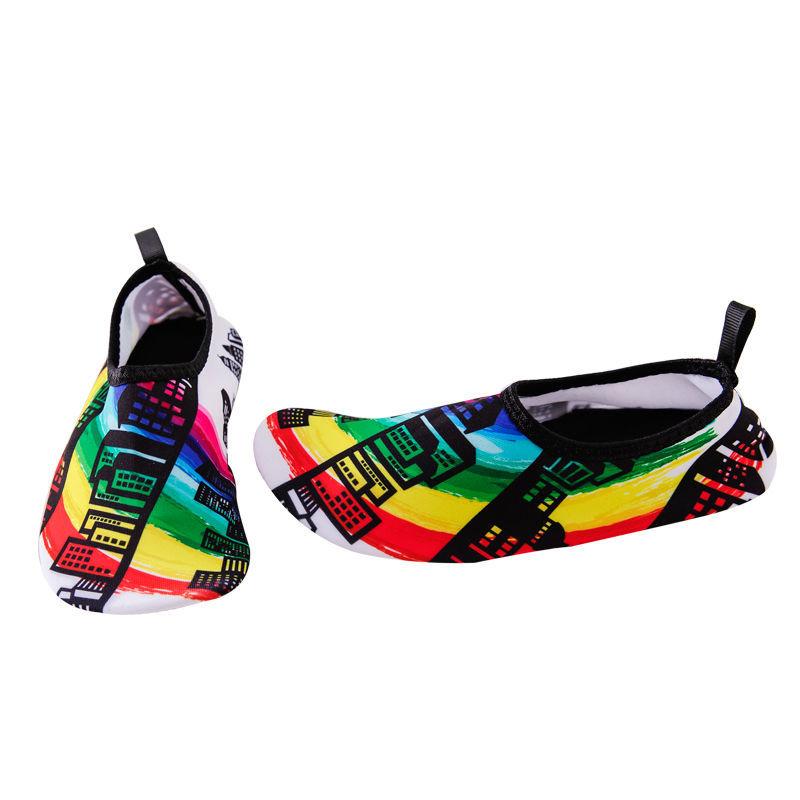 Children's Summer Beach Shoes Children's Diving Snorkeling Wading Swimming Soft Shoes Anti Slip Anti Cutting Barefoot Skin Friendly Shoes Socks