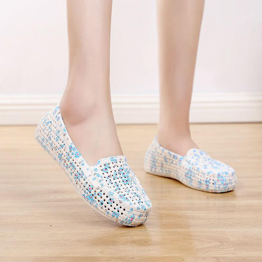 Female Mother Shoes Spring and Autumn Single Shoes Flat Shoes Summer Plastic Beach Shoes Sandals Loafer Shoes for Women