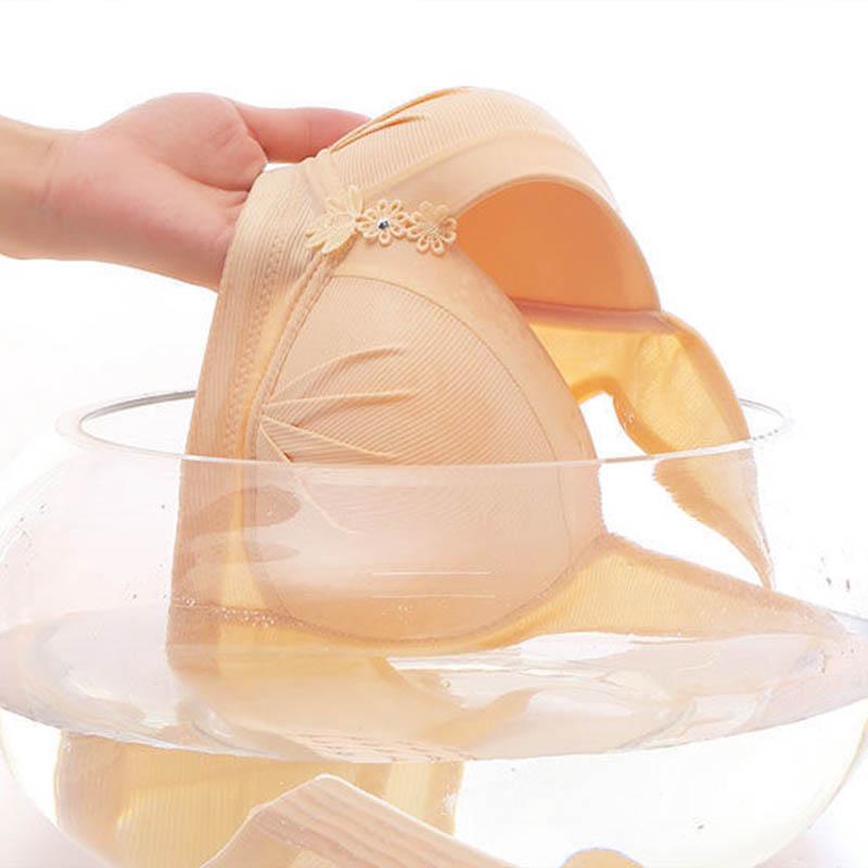 Lady Plus size Glossy Stripe Gather Underwear Thin Mold Cup Four-breasted Adjustable Non-binding Feeling Breathable Light Soft and Comfortable Bra