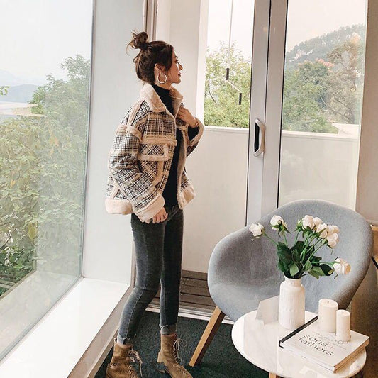 Plus Velvet Thick Fur All-in-one Granular Velvet Jacket Fashion Sexy Short Loose Lamb Wool Female Jacket