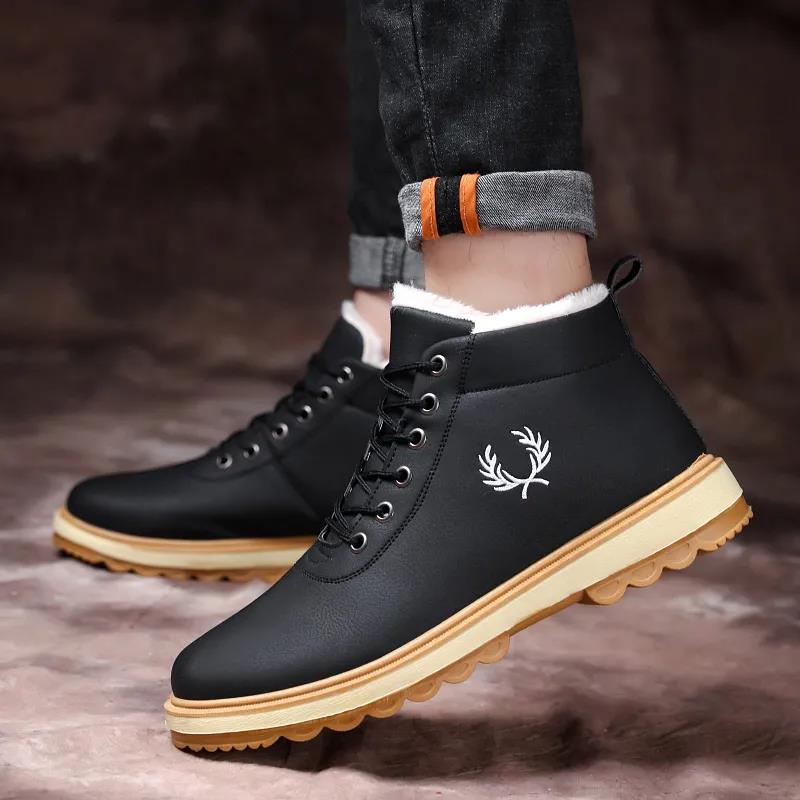 Plus Velvet Padded Winter Warm Snow Boots Men's Leather Cotton Shoes Waterproof and Non-slip Trendy Martin Boots