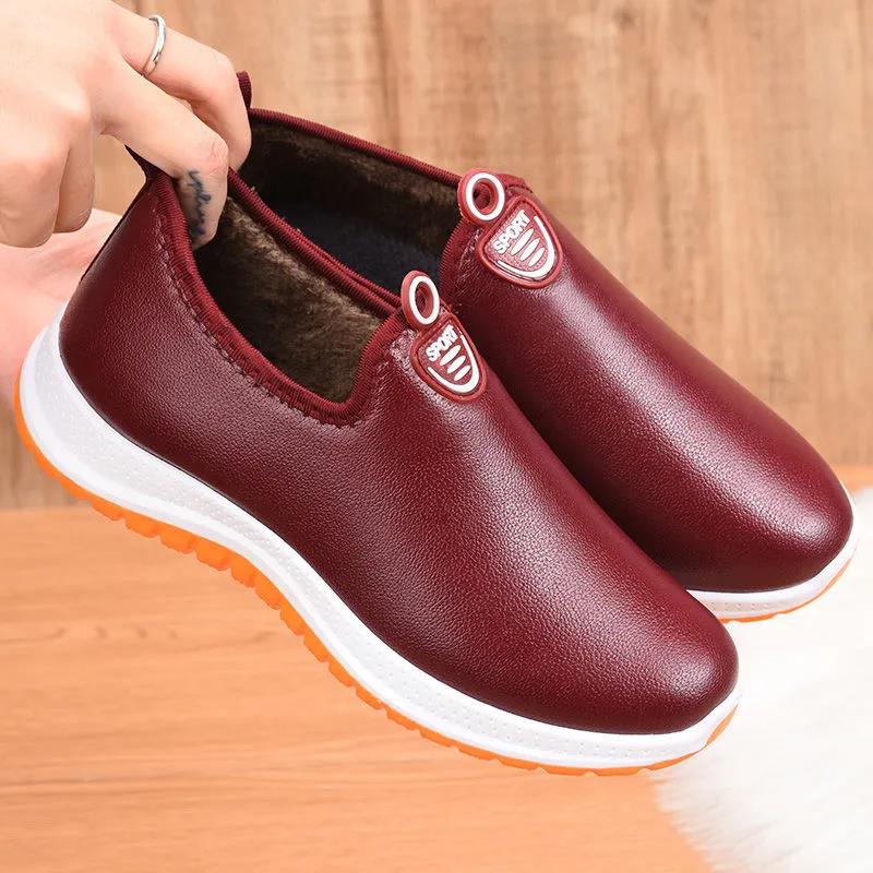 Winter Cotton Shoes Women's Plus Velvet Waterproof Women's Leather Cotton Warm Cotton Boots Soft Sole Pedal Leather Cotton Shoes