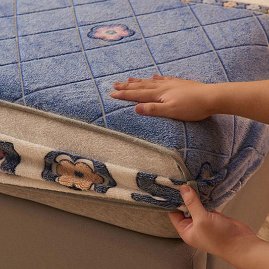 3pcs/set Thick Coral Velvet Bed Cover Winter Warm Bedspread Plus Velvet Mattress Cover Twin Queen King Size