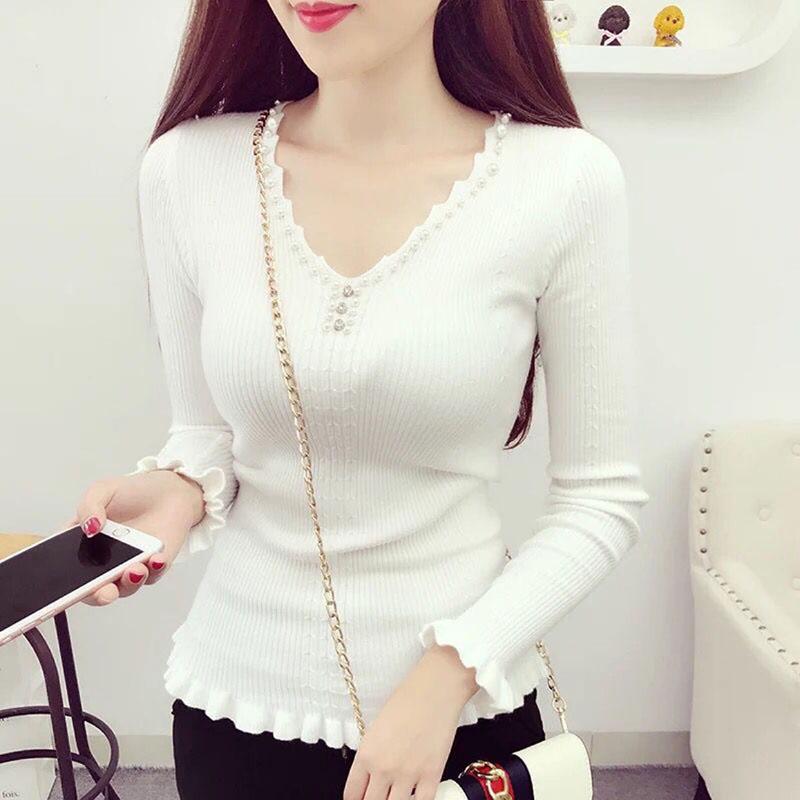 Autumn and Winter V-neck Knitted Bottoming Shirt Sweet Style Wood Ear Tight-fitting Sweater Beaded All-match Female Top