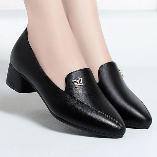 Women's Soft Leather Black Middle Heel Thick Heel Non-slip Mother Shoes Large Size Professional Leather Shoes