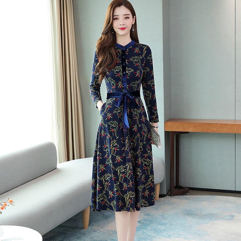 Knitted long skirt floral dress autumn was thin temperament large size women's long-sleeved waist