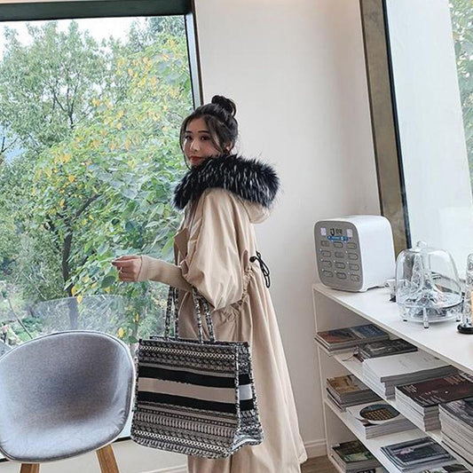 Fashionable Thickening Plus Velvet Big Fur Collar Hooded Tooling Padded Jacket Plus Size Female Lantern Sleeve Jacket Fur Collar Detachable