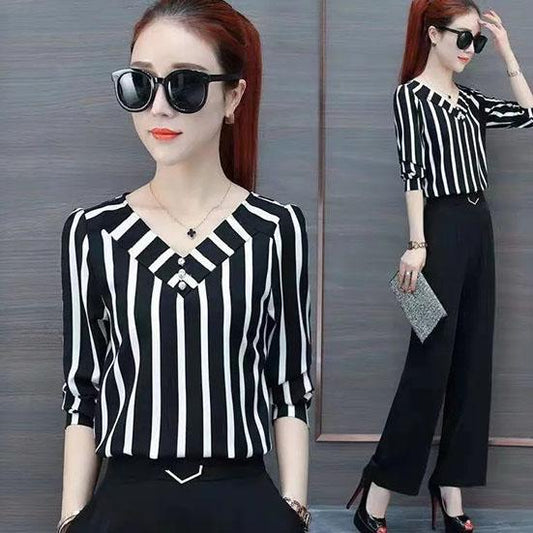 Striped Shirt Women's Spring Summer V-neck Top Large Size Loose Shirt Women's Three-quarter Sleeve Bottoming Shirt