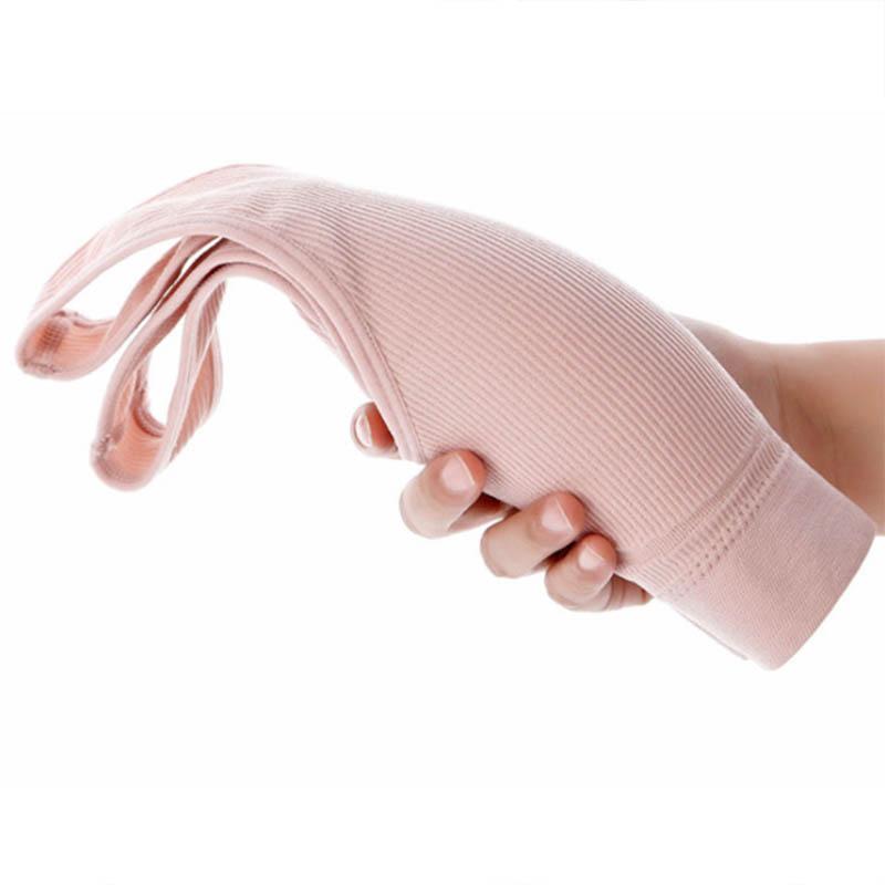 Ladies with Chest Pad Cotton Vest Gathered Anti-glare Anti-sagging Shock-proof Comfortable and Breathable No Steel Ring Plus Size Simple Bra